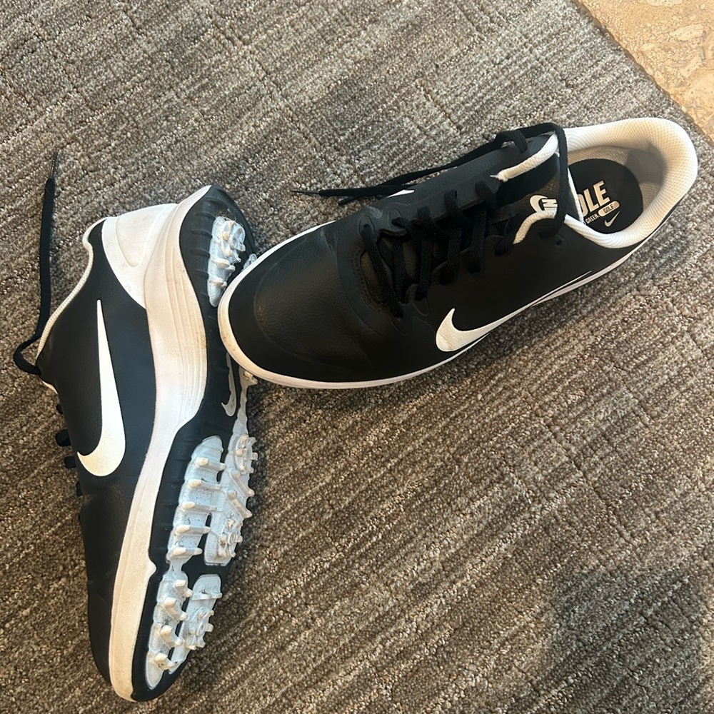 Nike Men's Black Golf Shoes Size 11